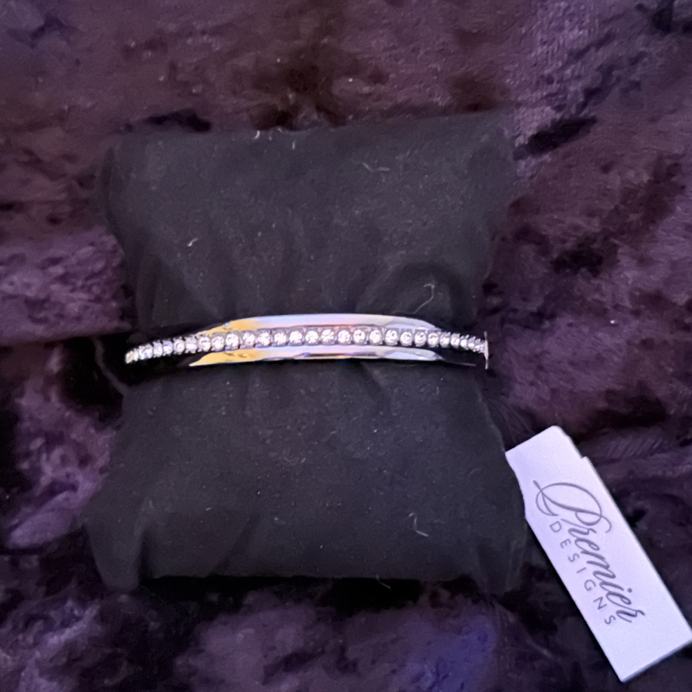 Premier Designs Striking Bracelet - NWT